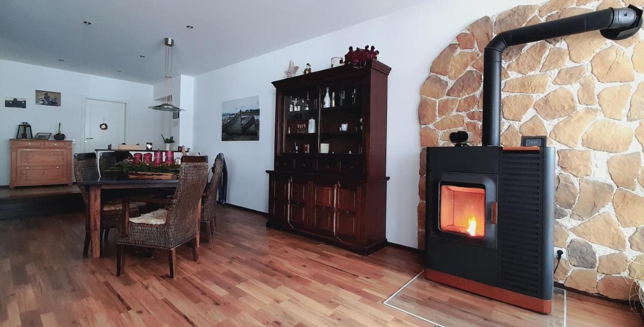 Ferienwohnung Aroma Moselblick 布尔根 外观 照片