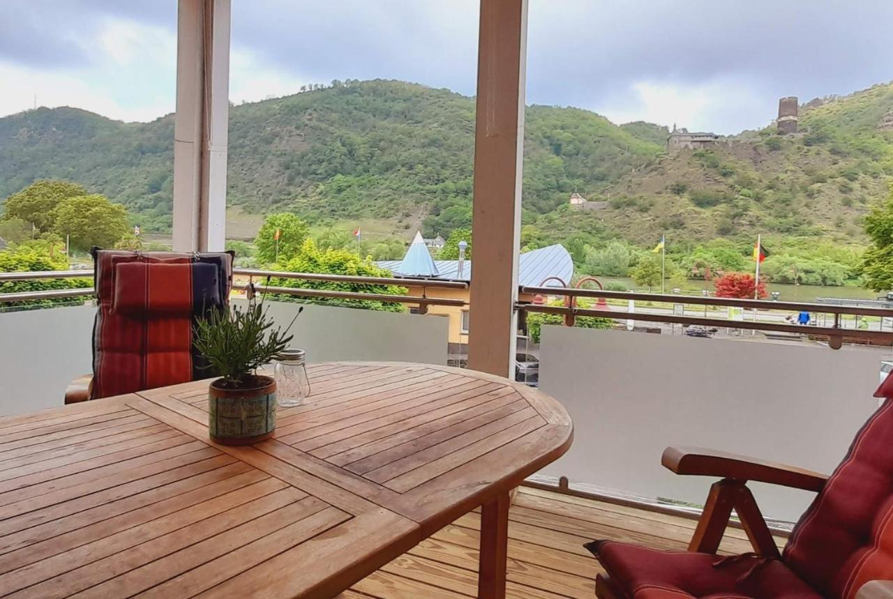 Ferienwohnung Aroma Moselblick 布尔根 外观 照片